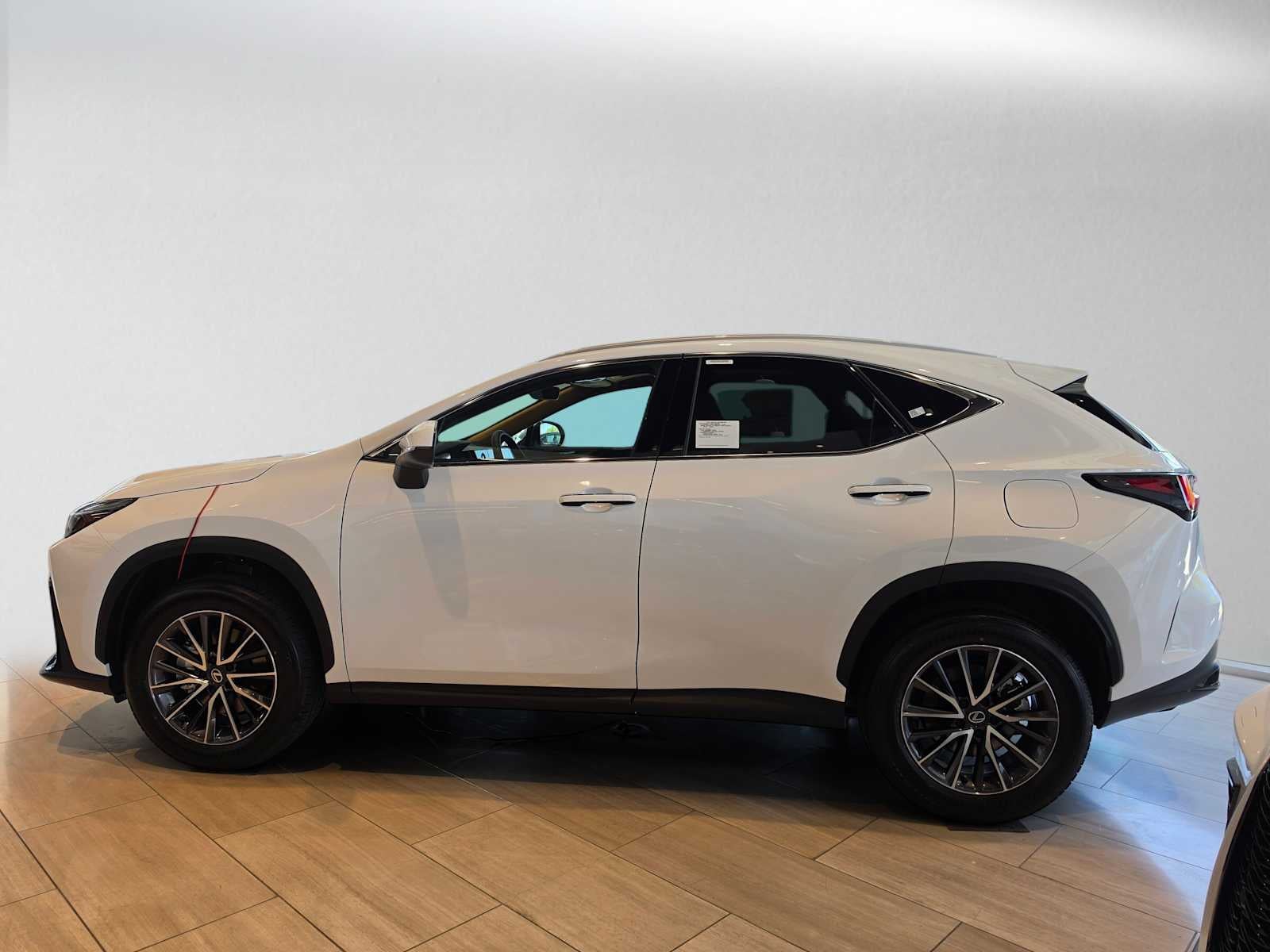 2026 Lexus NX 350 PREMIUM