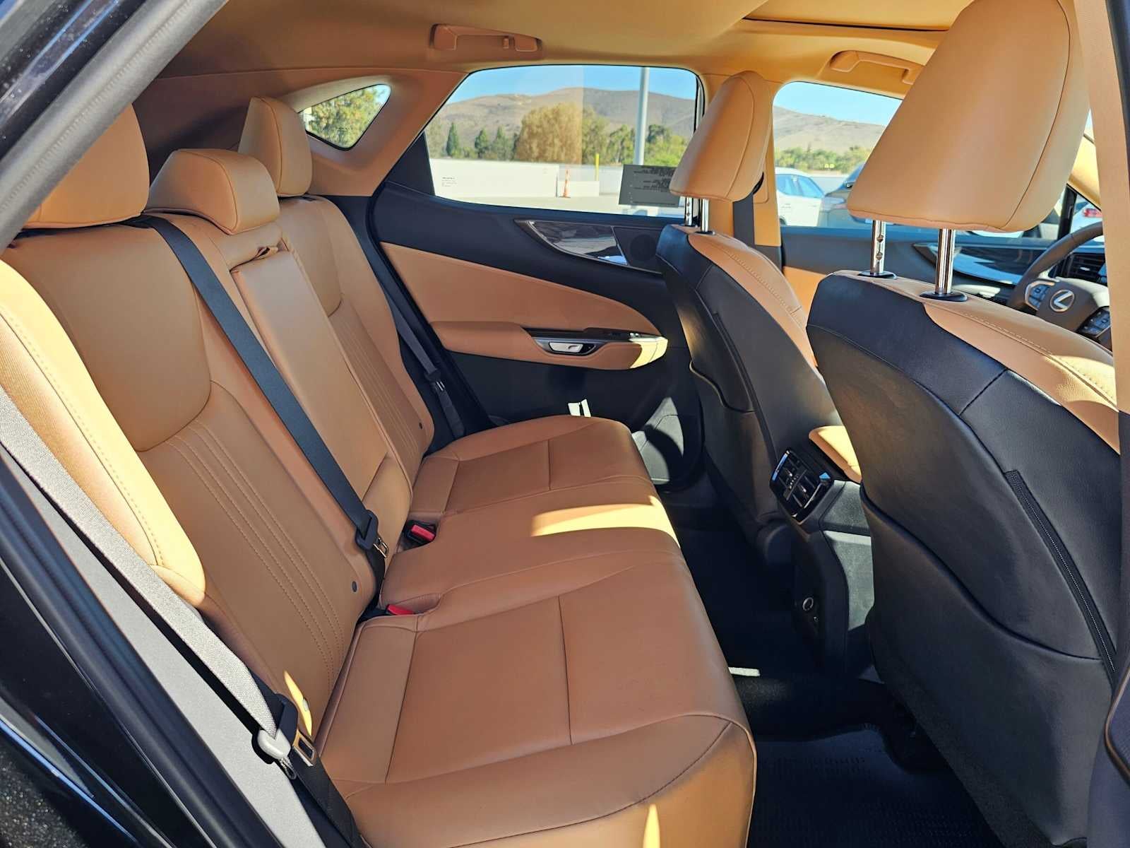 2026 Lexus NX 350 PREMIUM