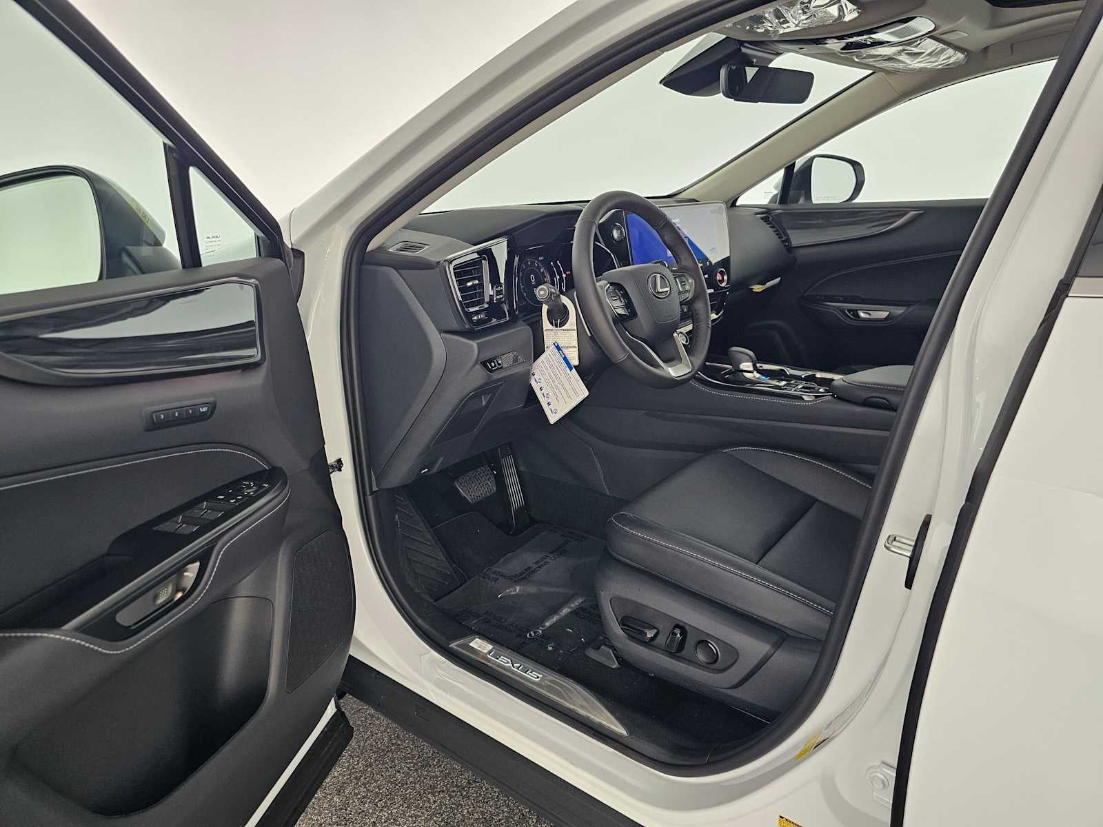 2026 Lexus NX 350 PREMIUM