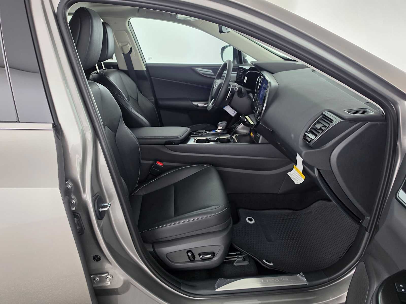 2026 Lexus NX 350 PREMIUM