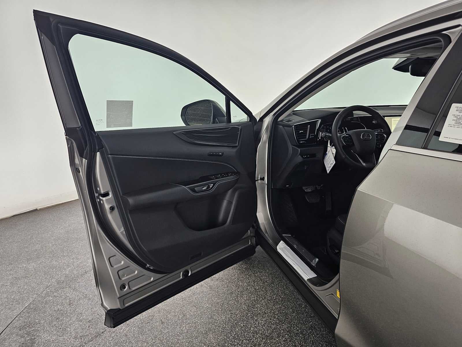 2026 Lexus NX 350 PREMIUM