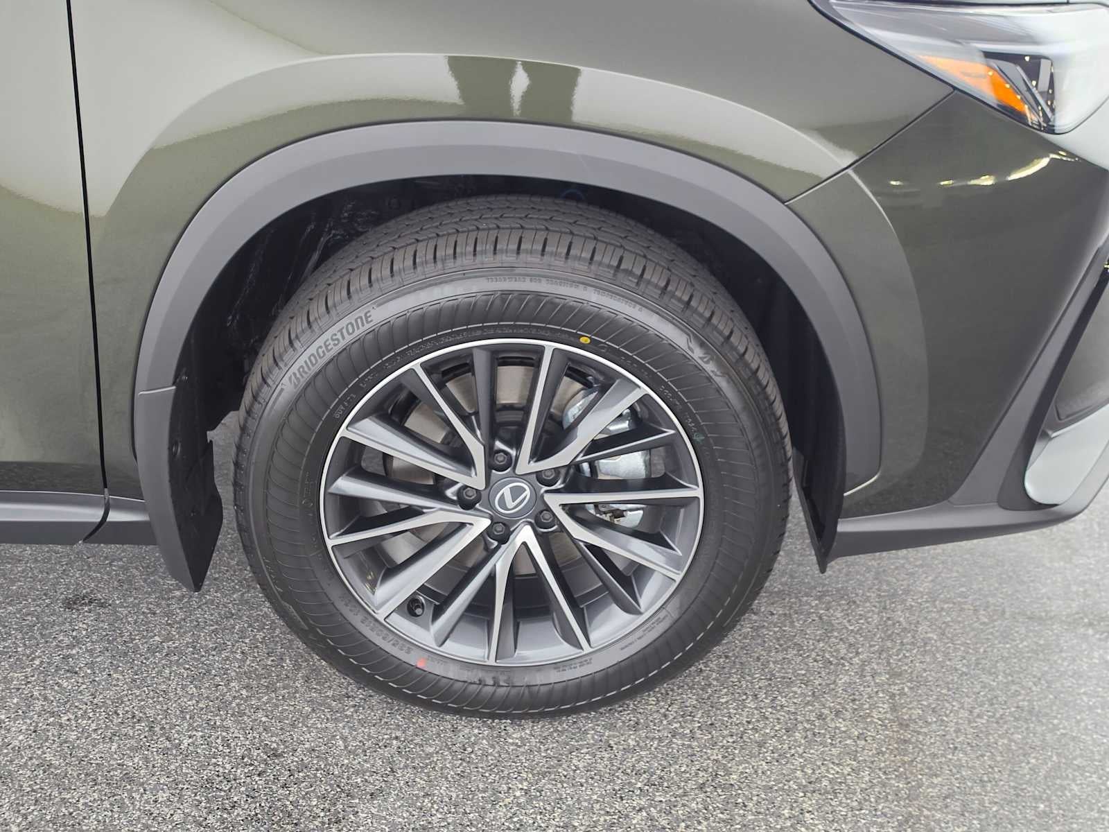 2026 Lexus NX 350 PREMIUM