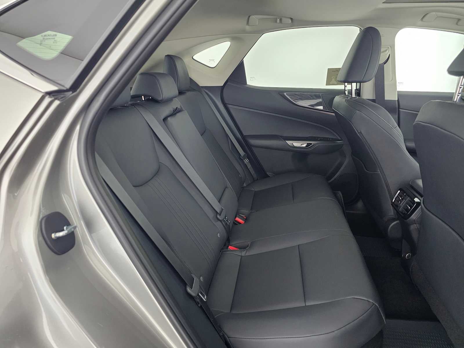 2026 Lexus NX 350h PREMIUM