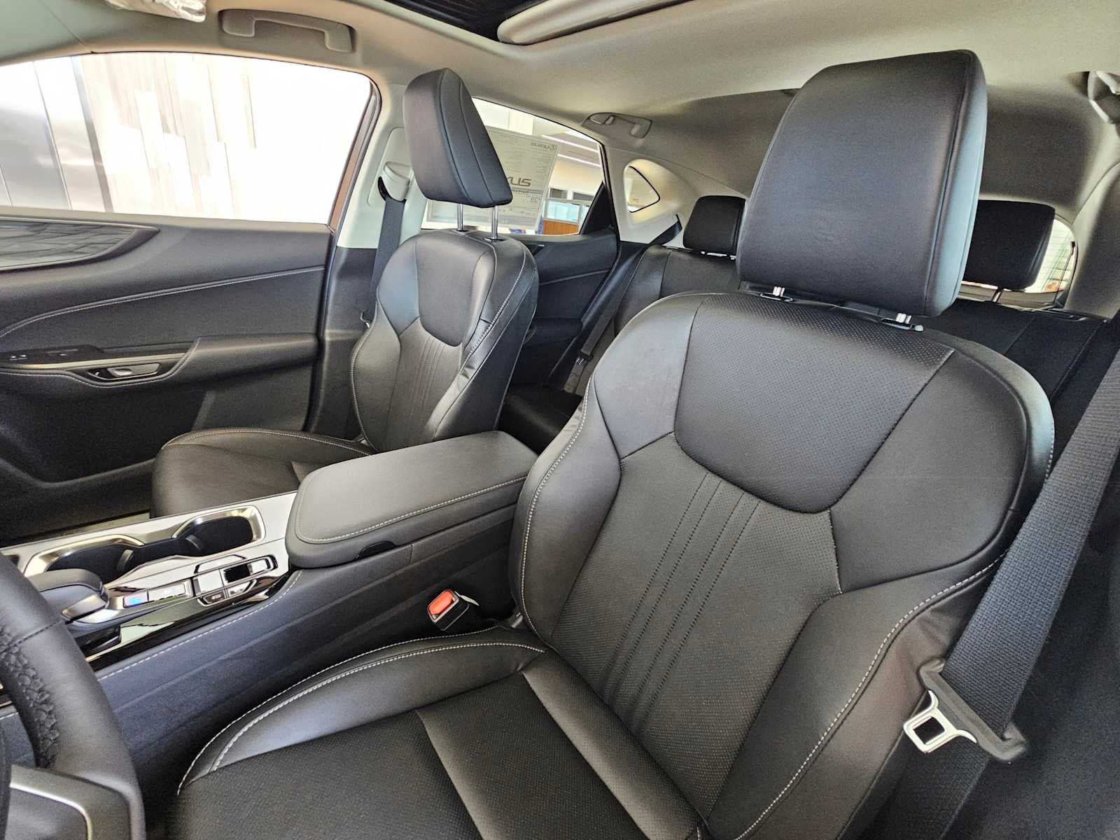 2026 Lexus NX 350h PREMIUM