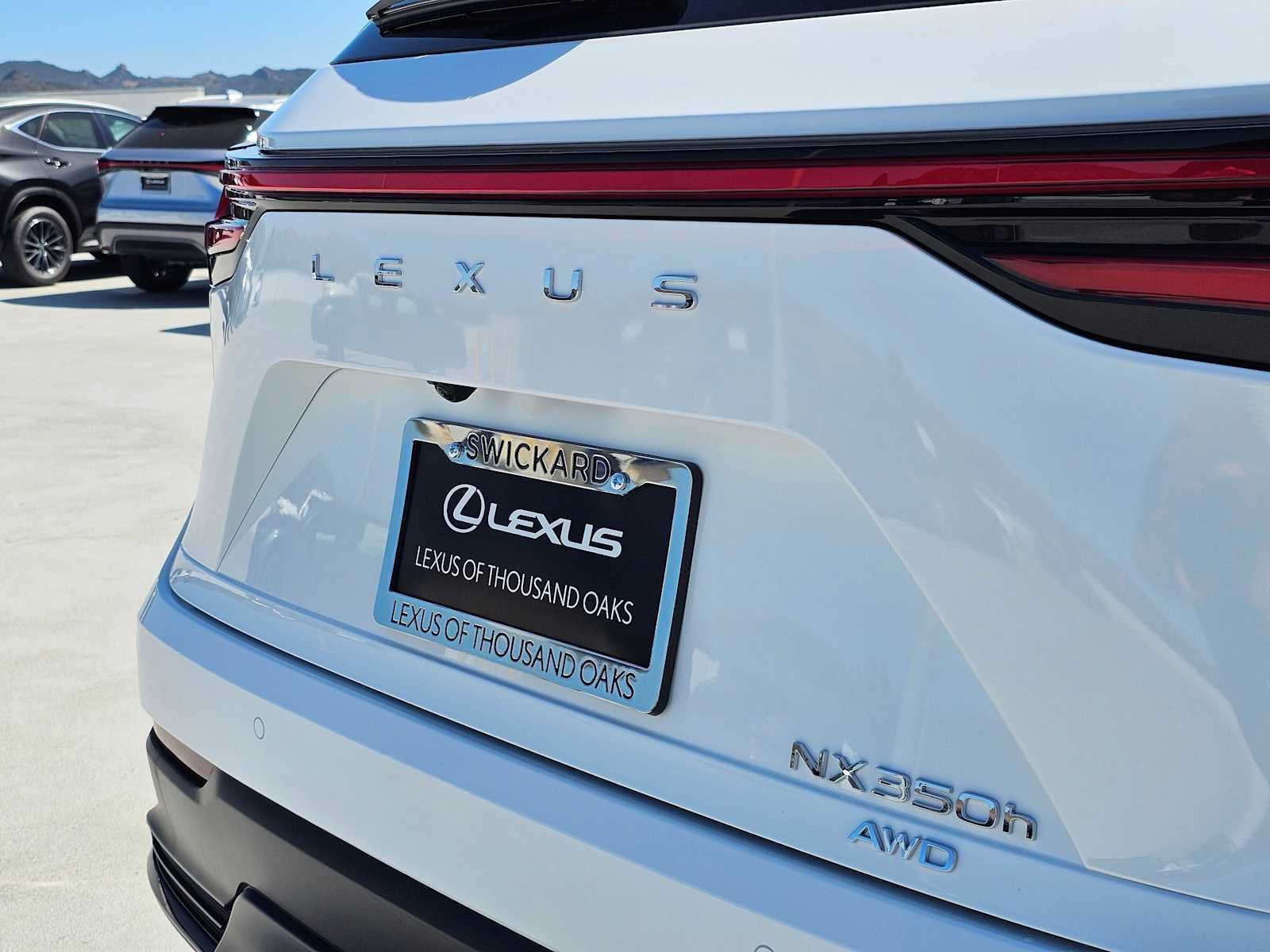 2026 Lexus NX 350h LUXURY AWD