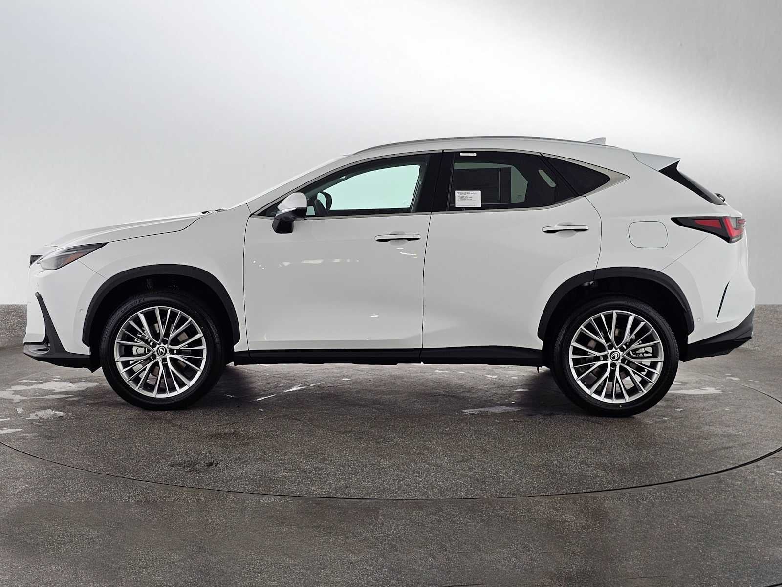 2026 Lexus NX 350h LUXURY AWD