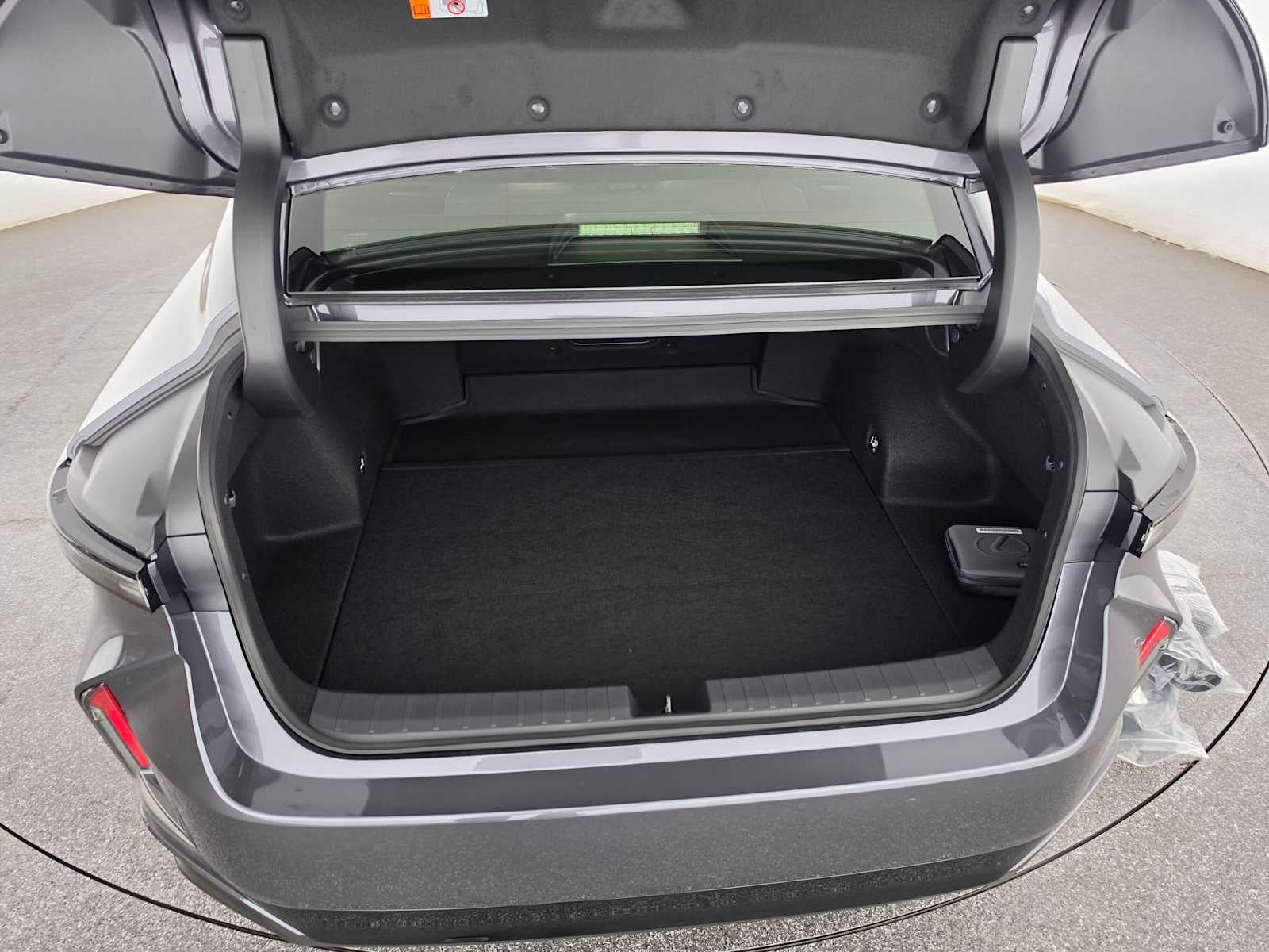 2026 Lexus ES 350e PREMIUM