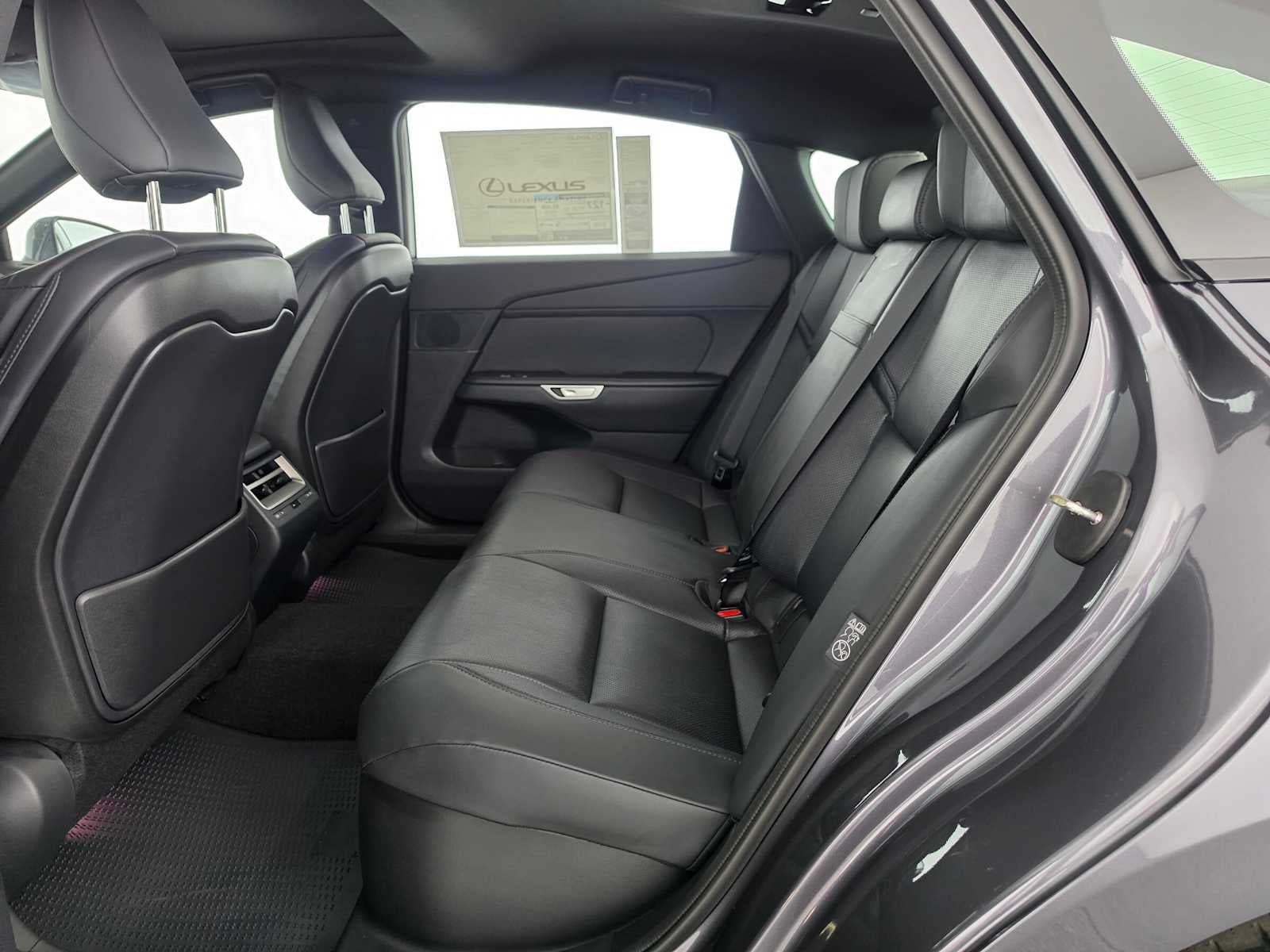 2026 Lexus ES 350e PREMIUM