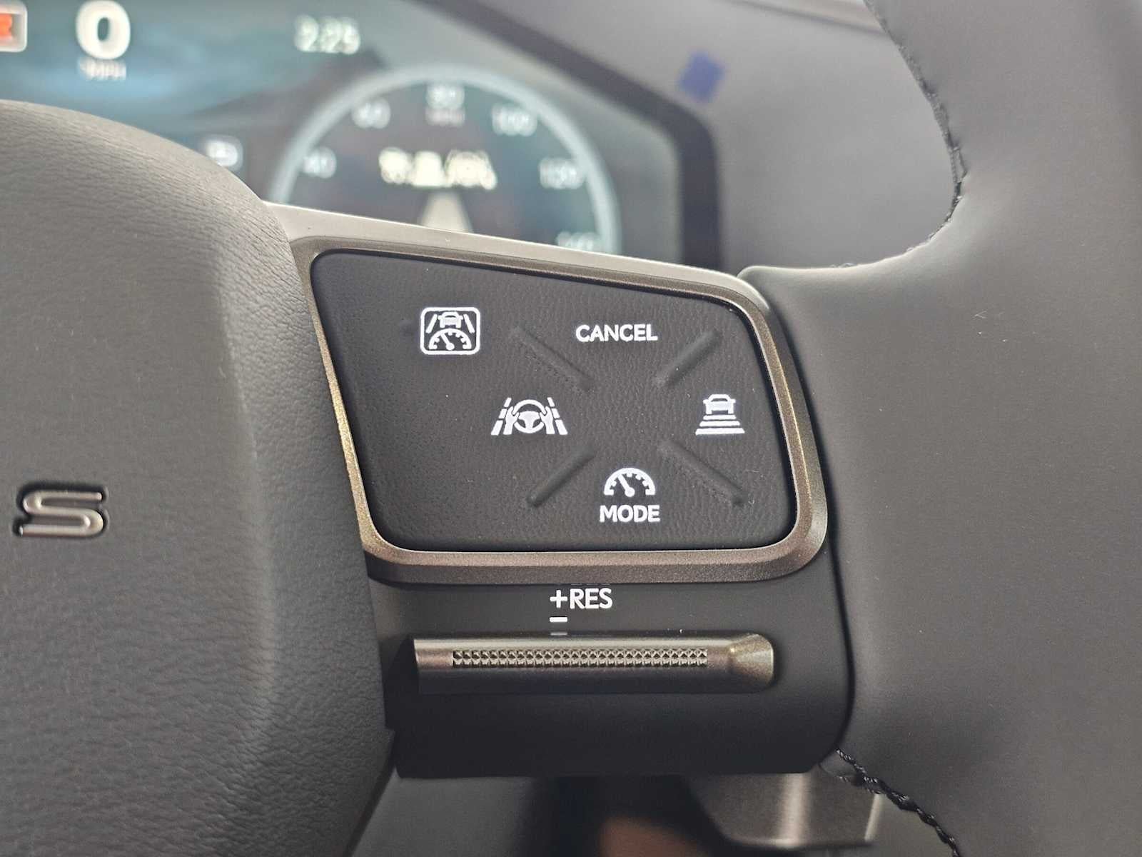 2026 Lexus ES 350h PREMIUM