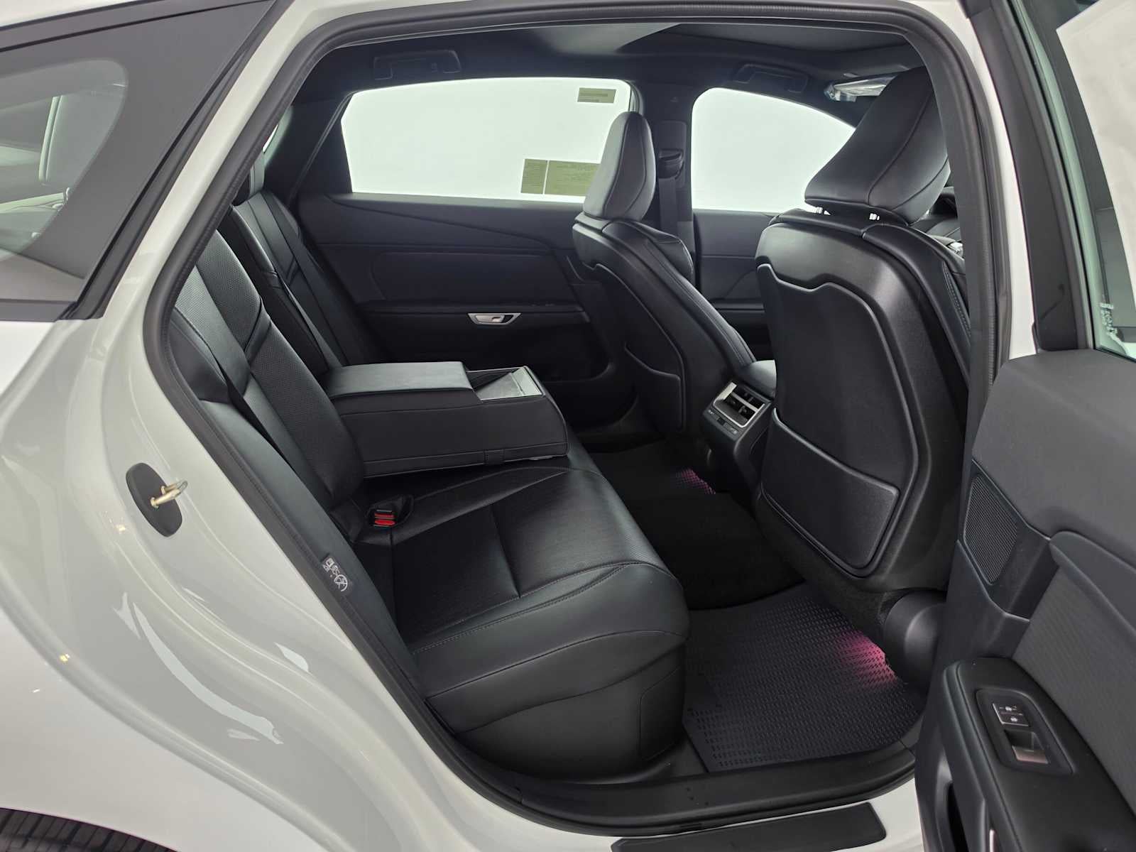 2026 Lexus ES 350h PREMIUM