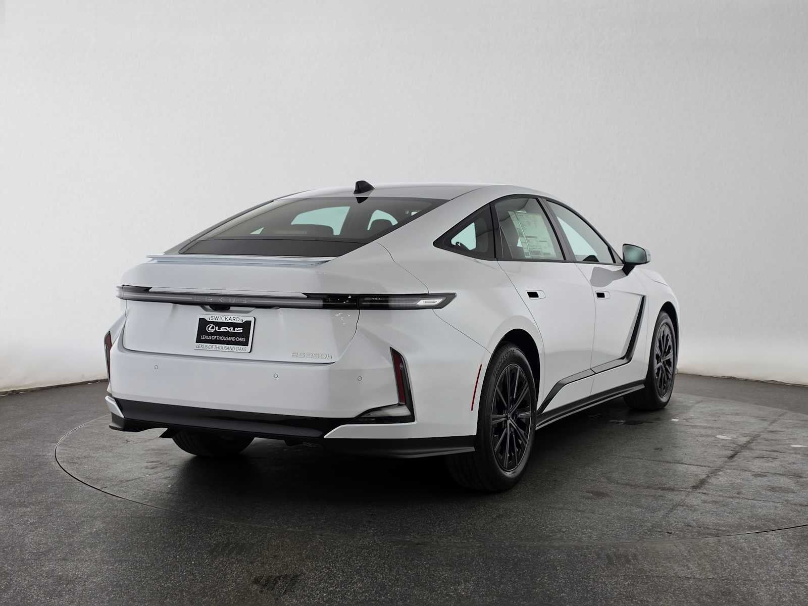 2026 Lexus ES 350h PREMIUM