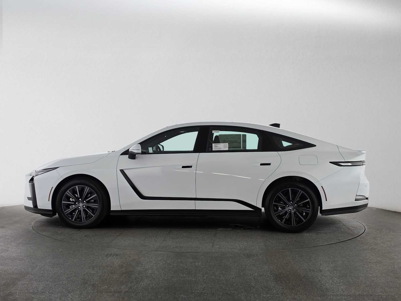 2026 Lexus ES 350h PREMIUM