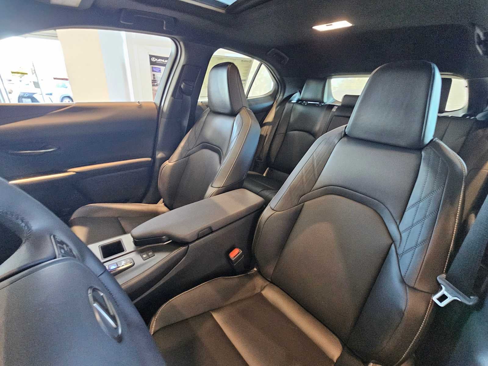 2026 Lexus UX 300h UX 300h