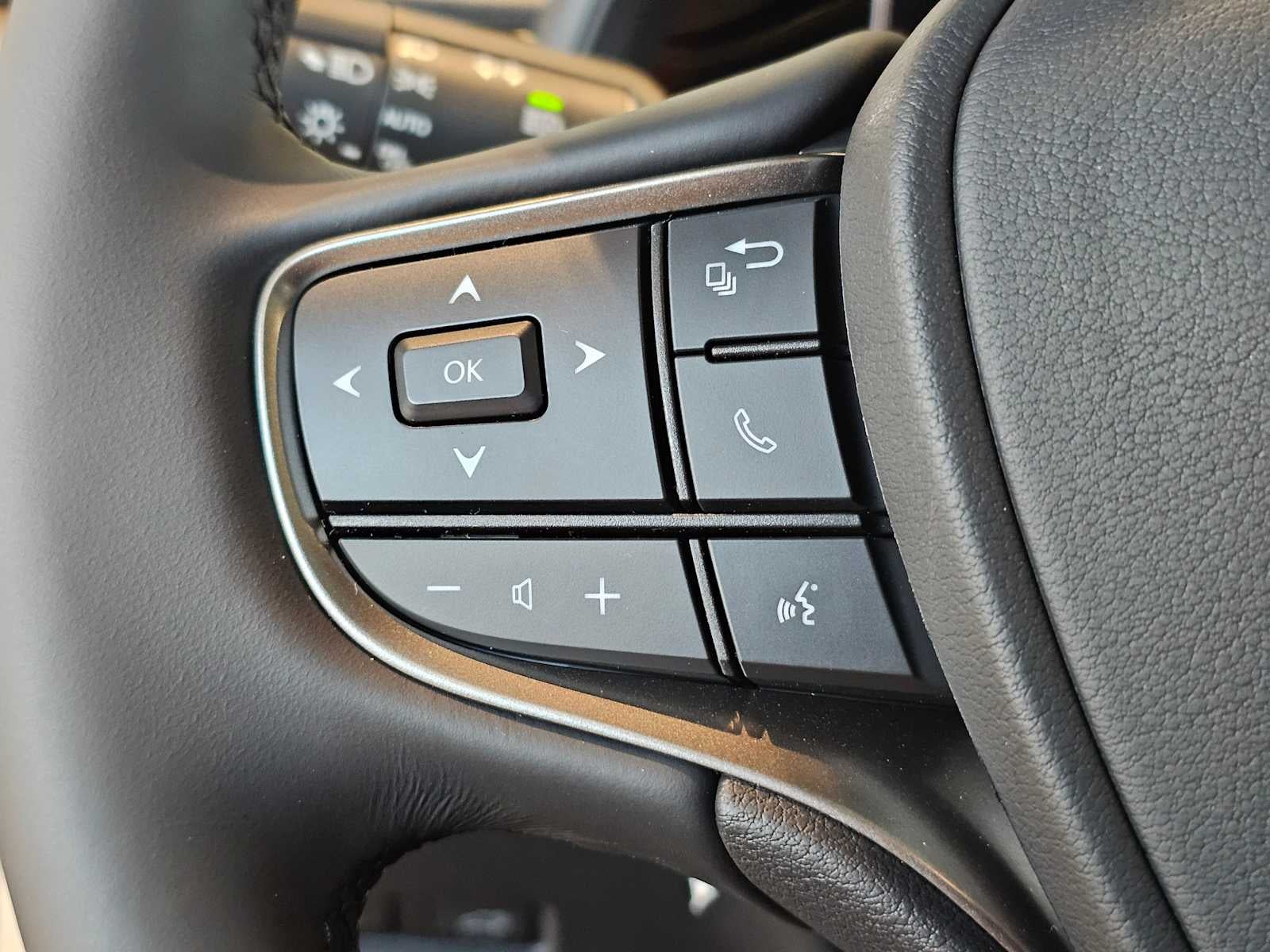 2026 Lexus UX 300h UX 300h