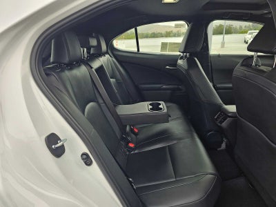 2026 Lexus UX 300h PREMIUM