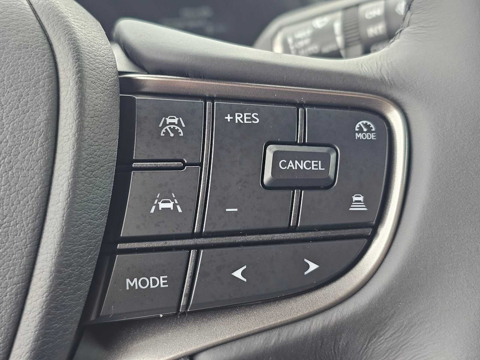 2026 Lexus UX 300h PREMIUM