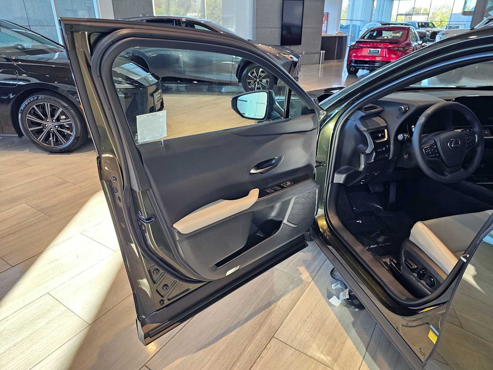 2026 Lexus UX 300h PREMIUM