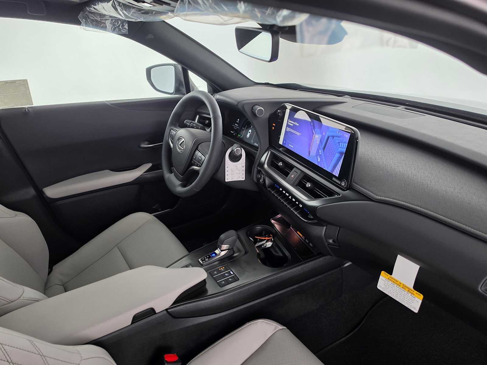 2026 Lexus UX 300h PREMIUM