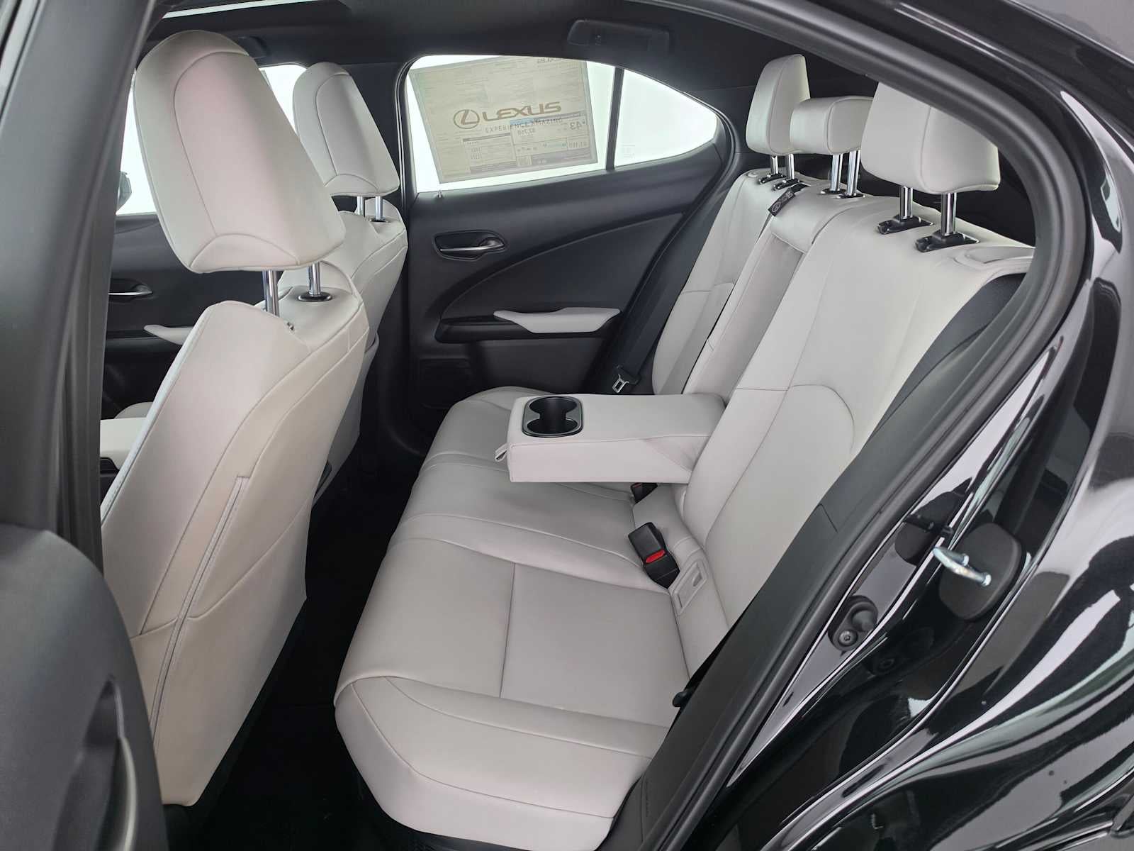 2026 Lexus UX 300h PREMIUM