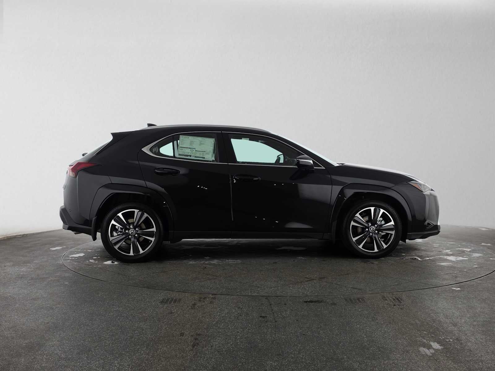 2026 Lexus UX 300h PREMIUM