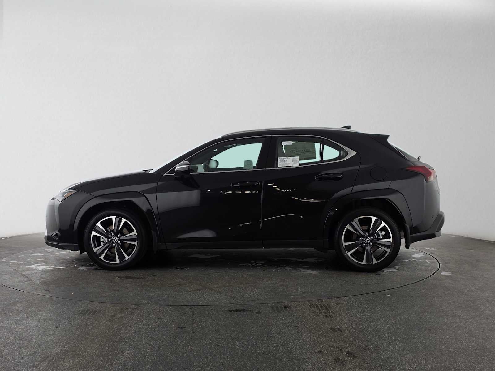 2026 Lexus UX 300h PREMIUM