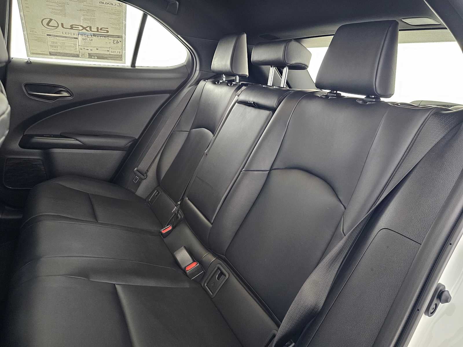 2026 Lexus UX 300h PREMIUM