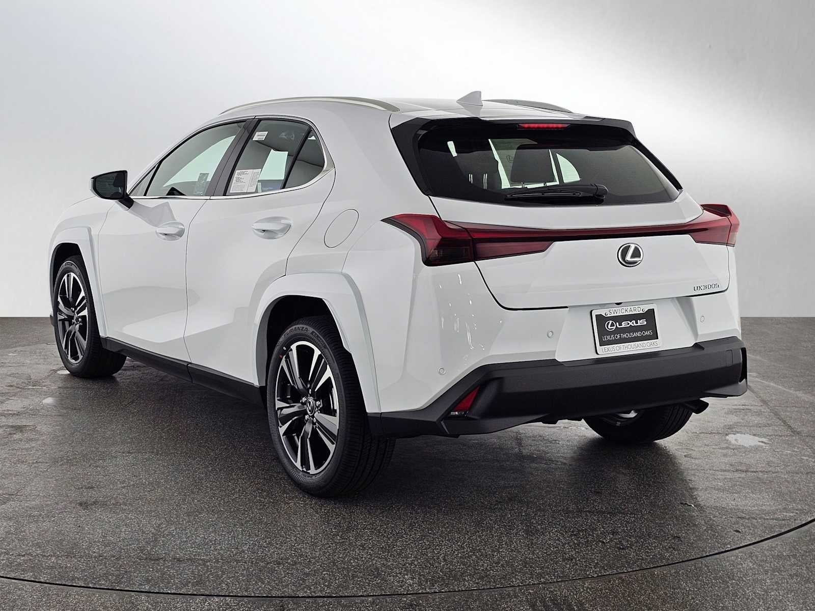 2026 Lexus UX 300h PREMIUM
