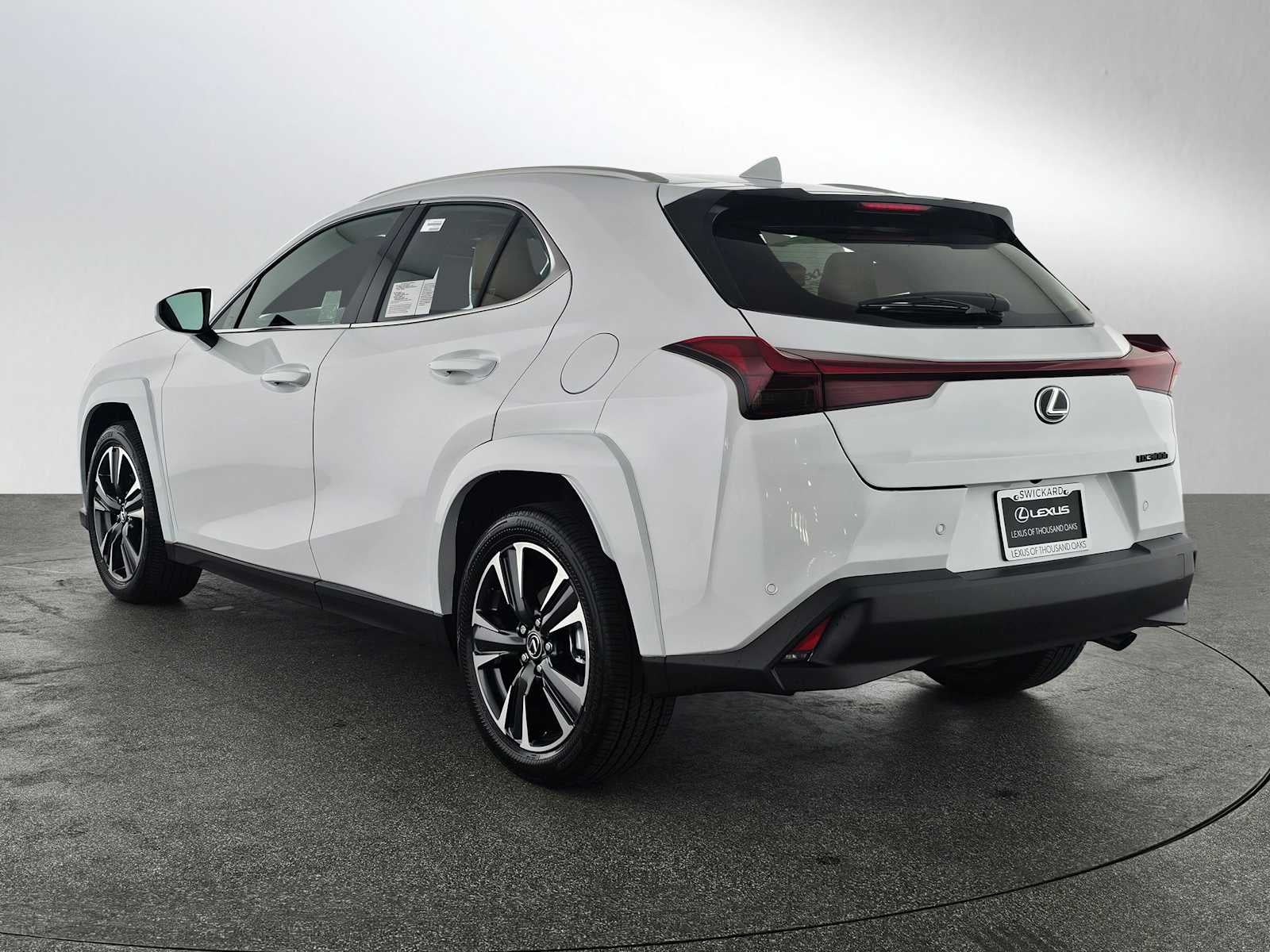 2026 Lexus UX 300h PREMIUM