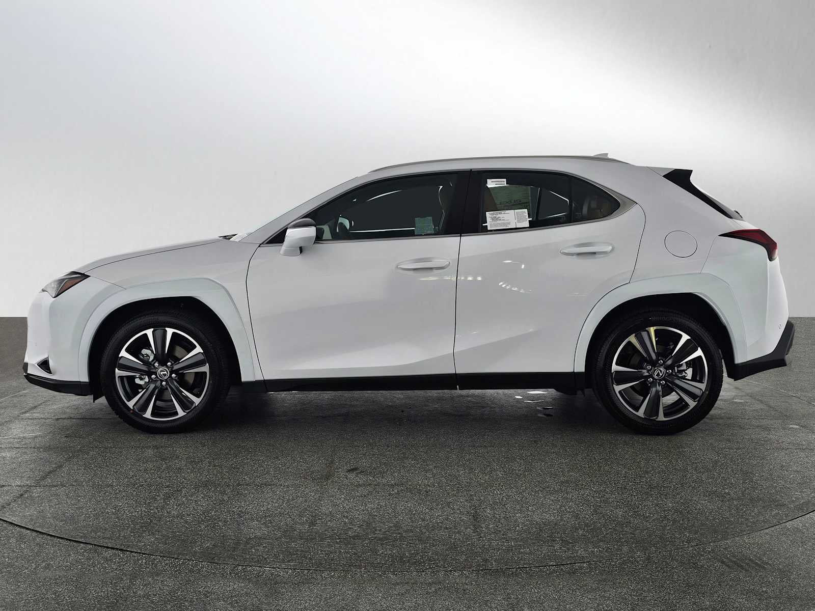 2026 Lexus UX 300h PREMIUM