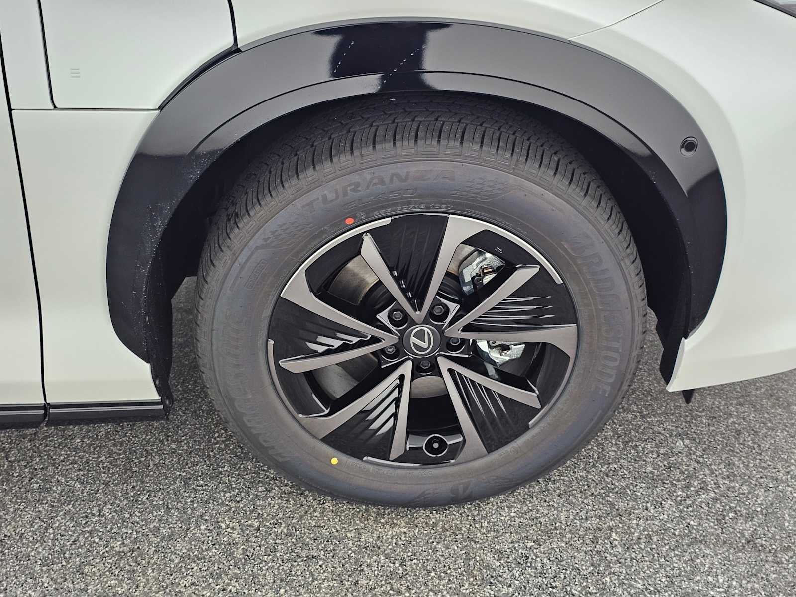 2026 Lexus RZ 450e PREMIUM AWD