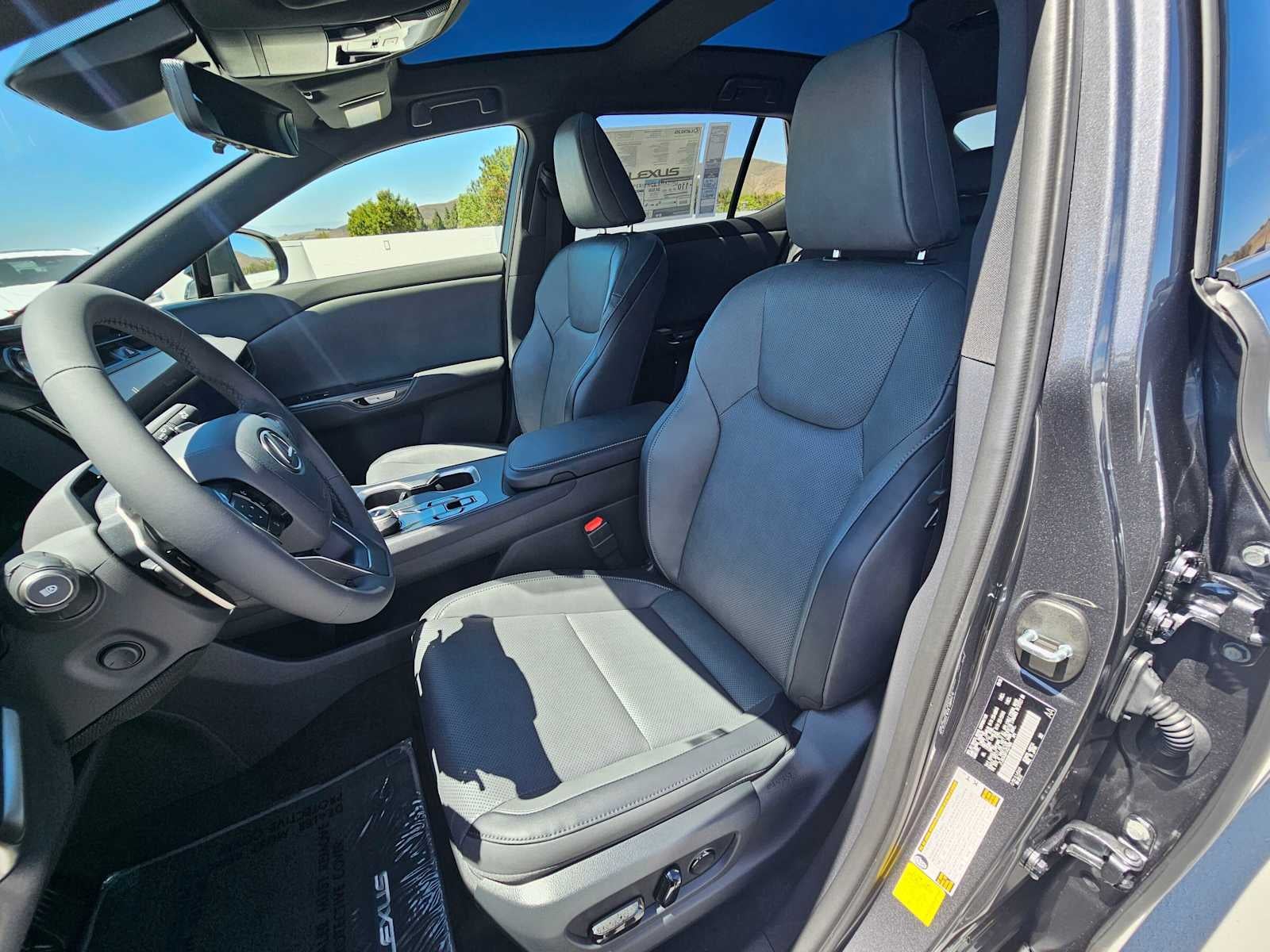 2026 Lexus RZ 450e PREMIUM AWD