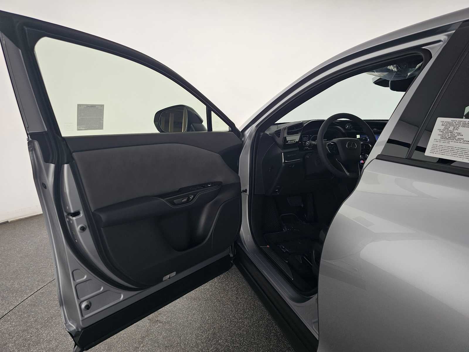 2026 Lexus RZ 350e PREMIUM