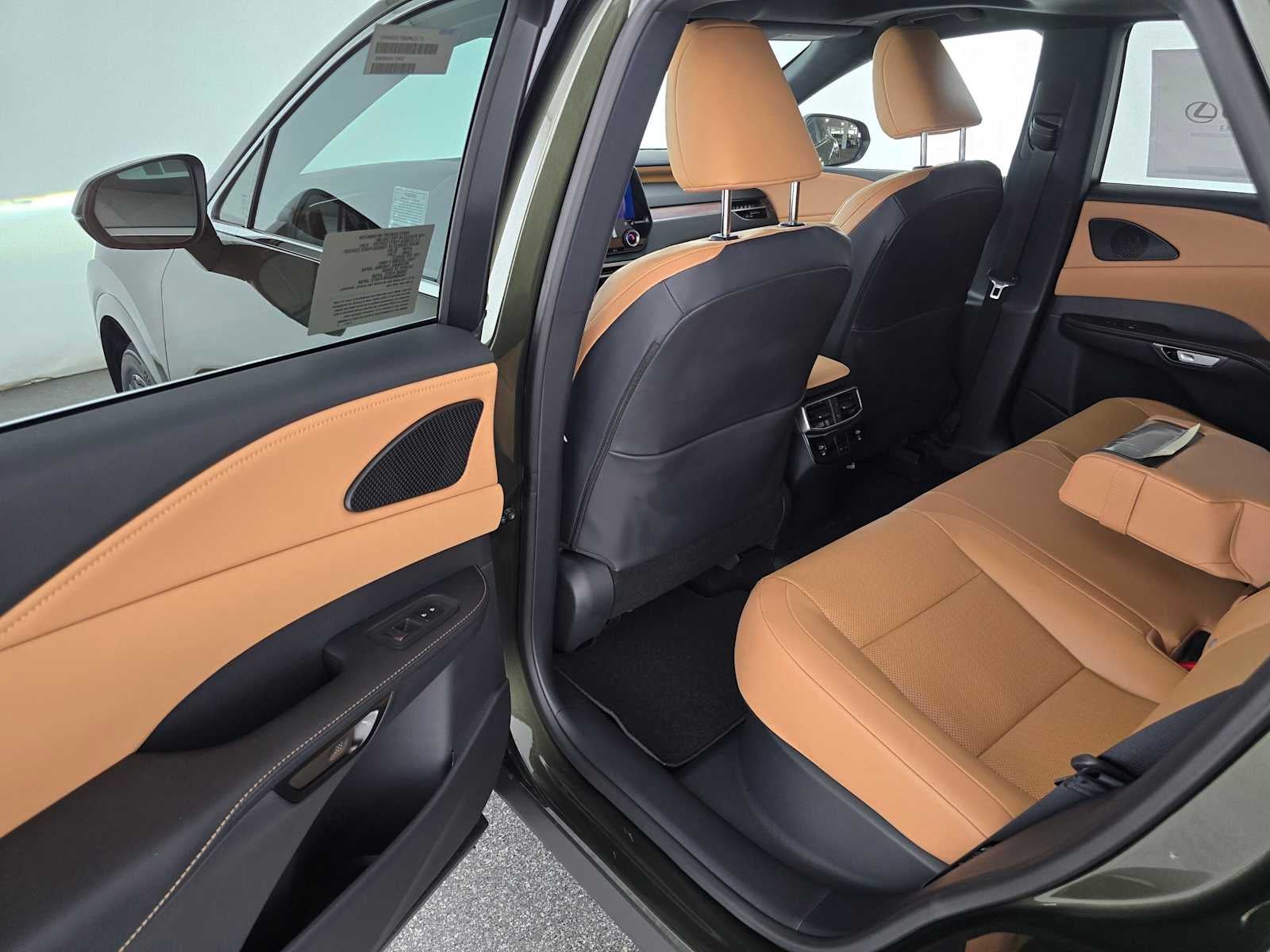 2026 Lexus RX 450h PLUS PREMIUM AWD