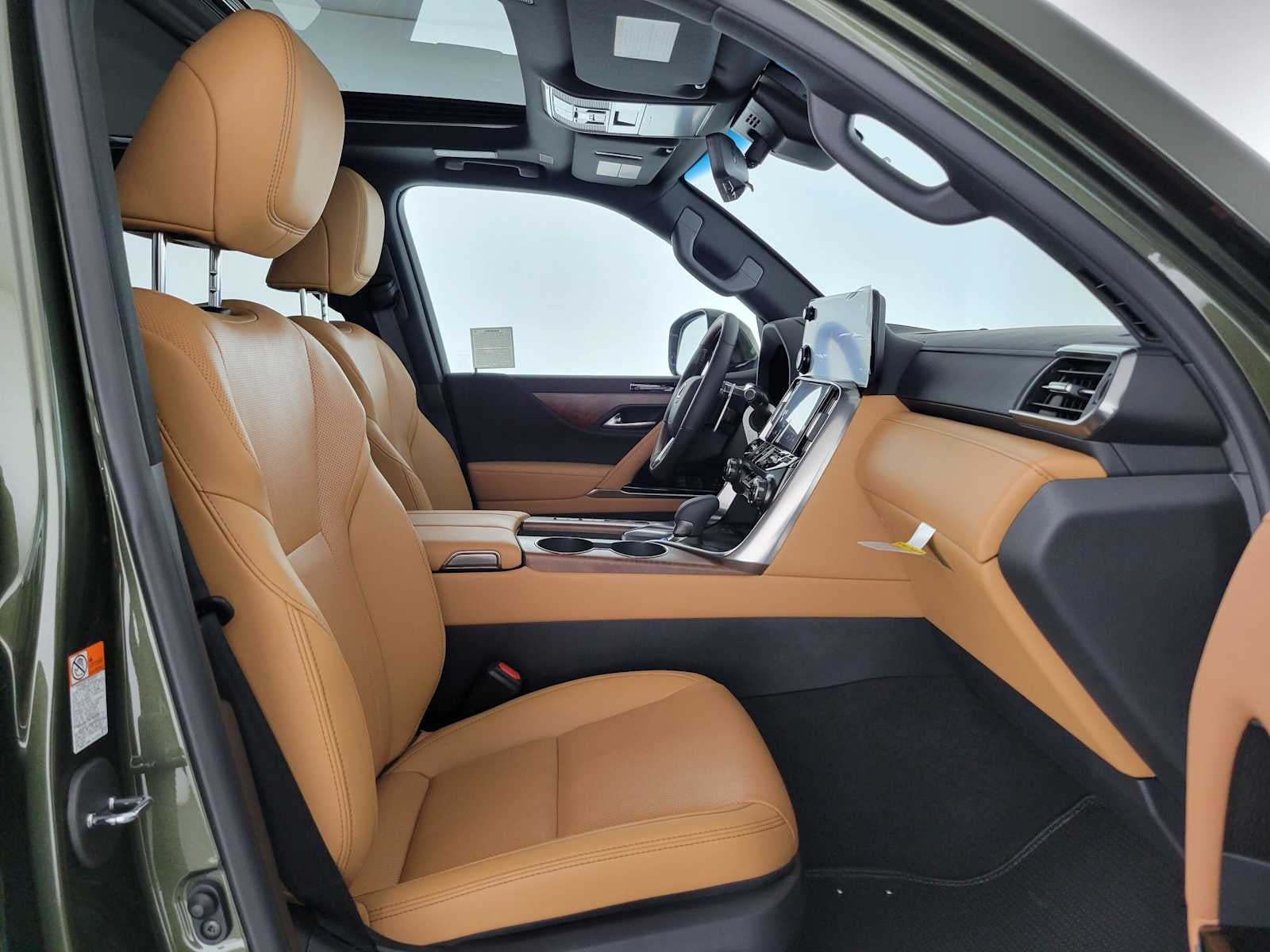 2026 Lexus LX 700h LUXURY