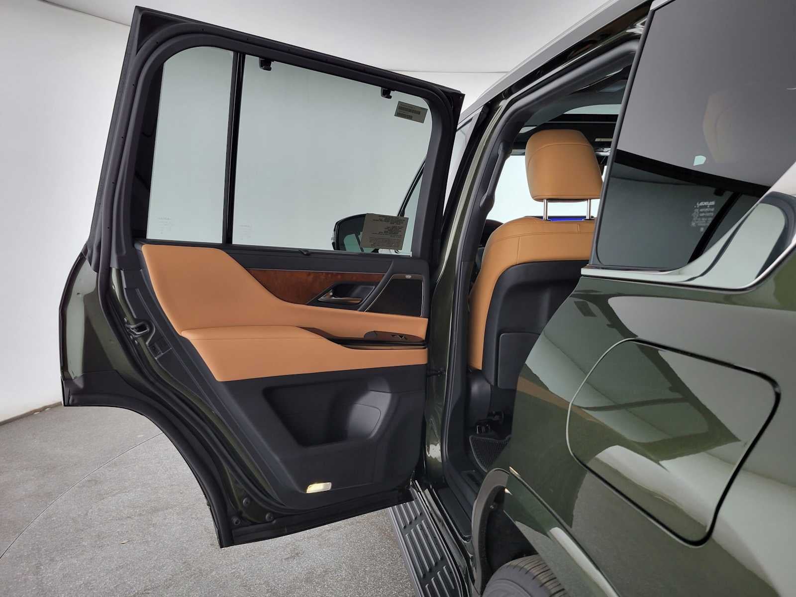 2026 Lexus LX 700h LUXURY