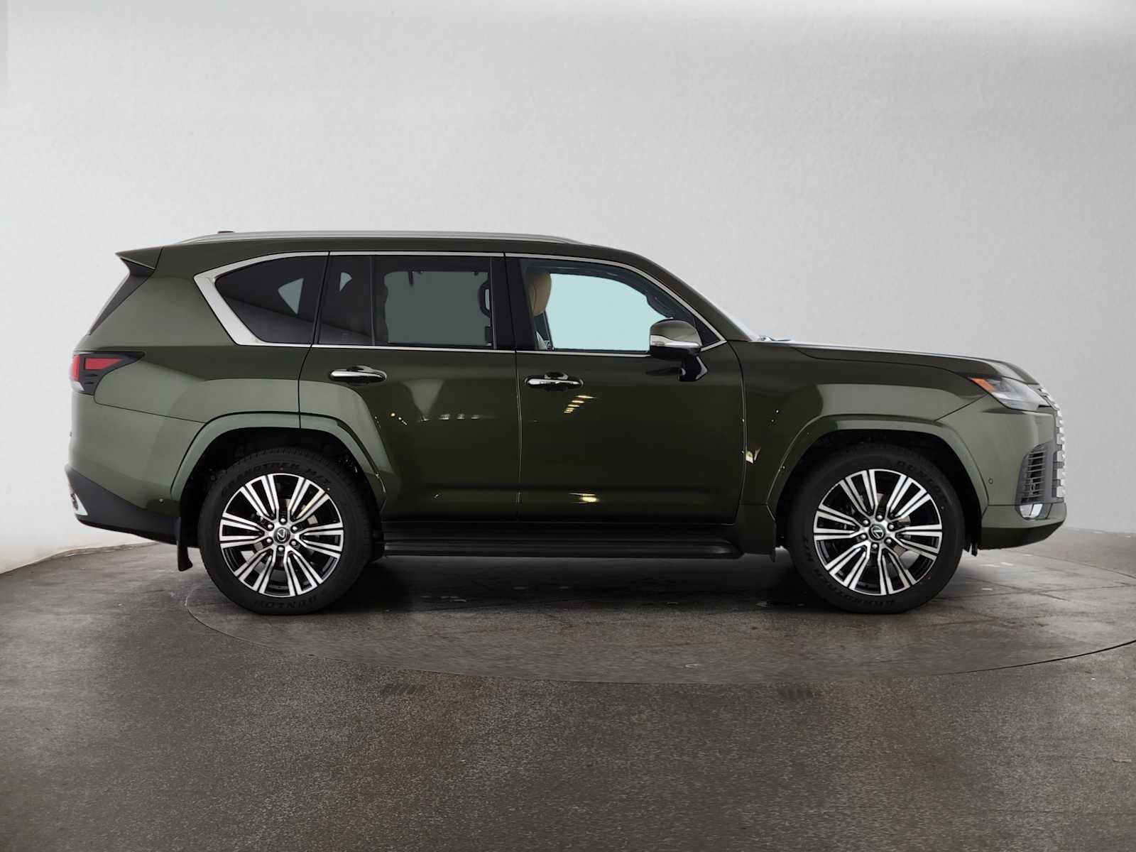 2026 Lexus LX 700h LUXURY