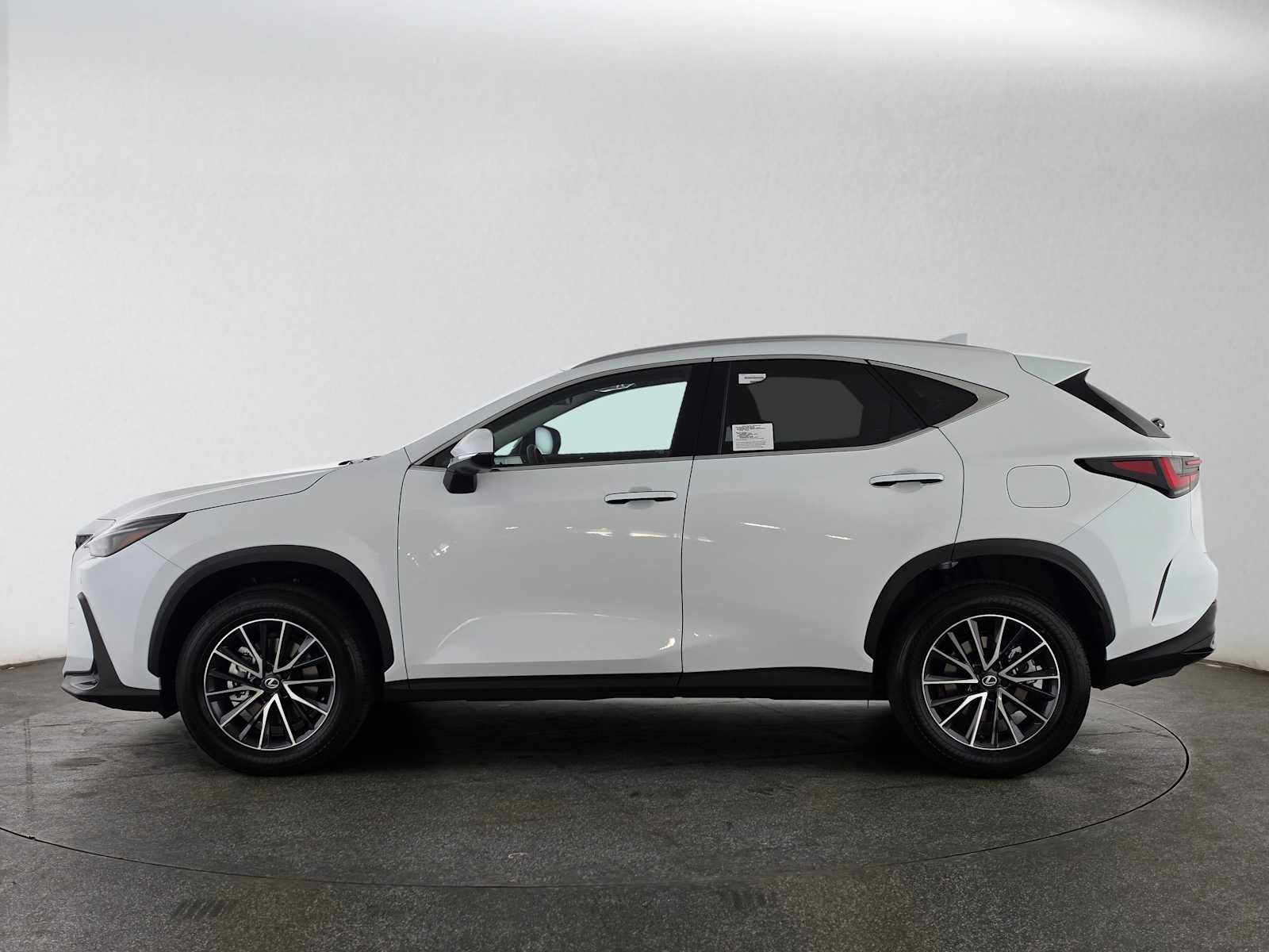 2026 Lexus NX 350 PREMIUM