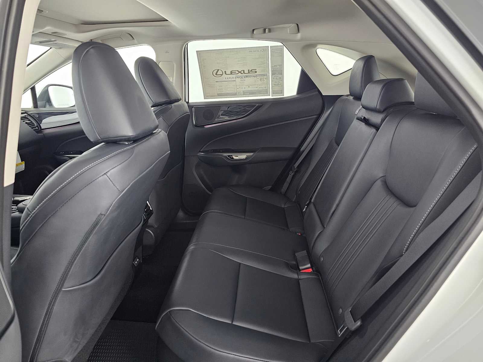 2026 Lexus NX 350h PREMIUM