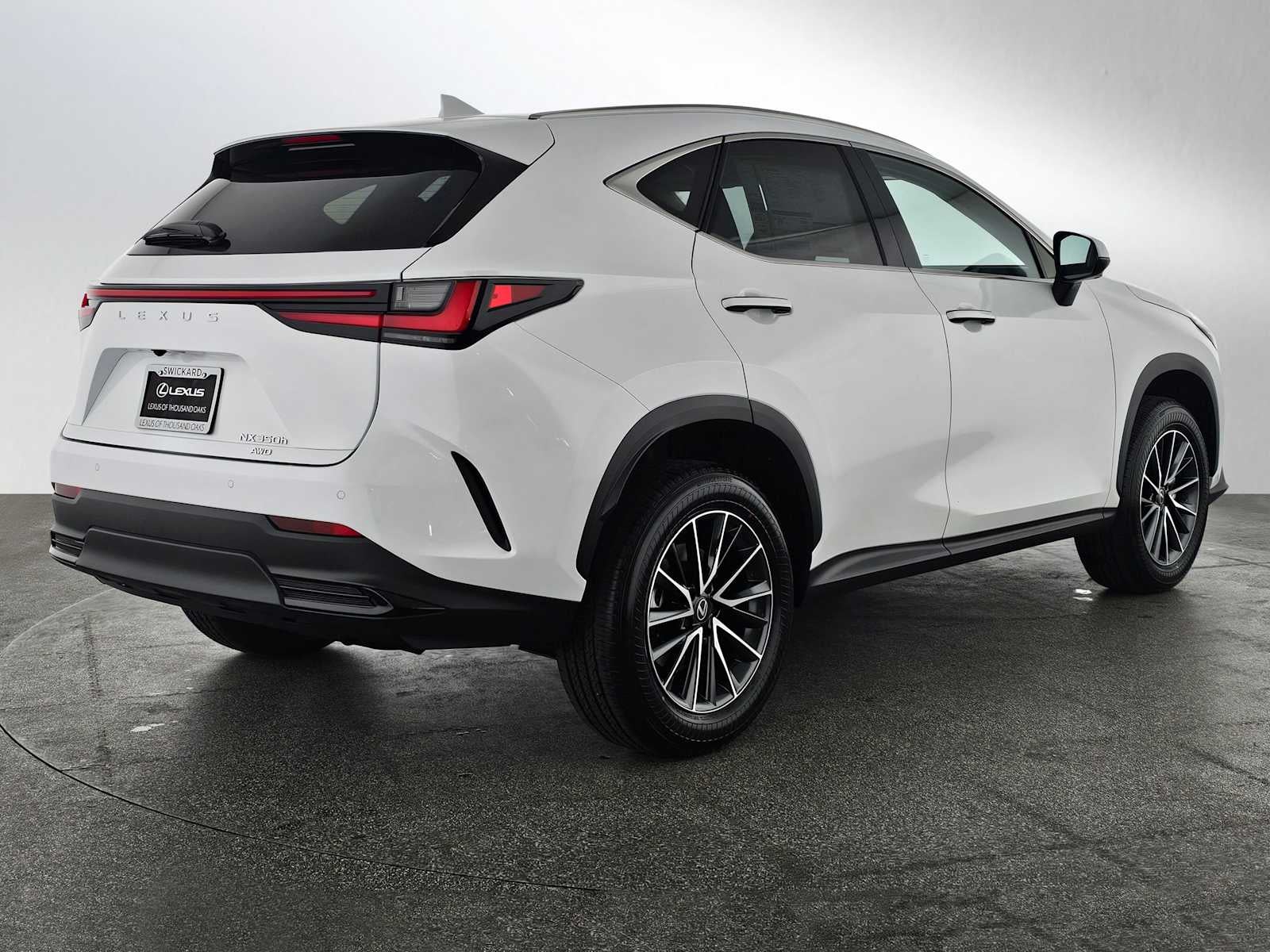 2026 Lexus NX 350h PREMIUM