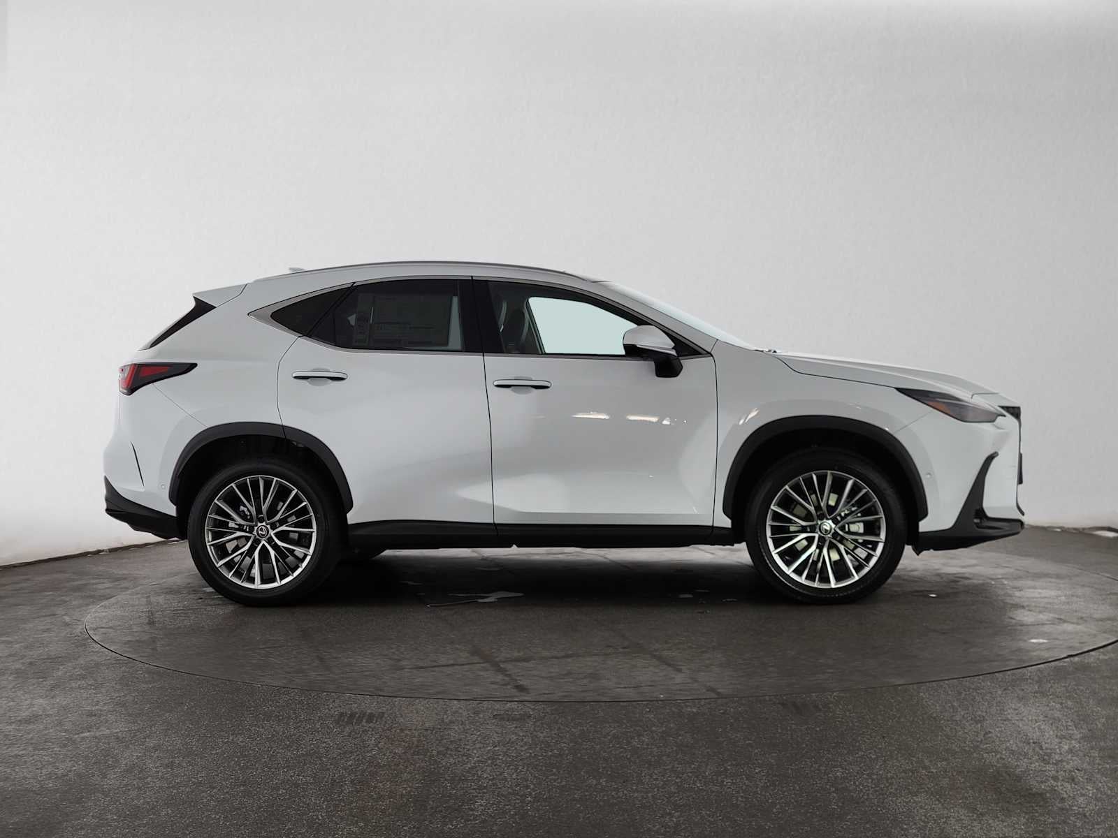 2026 Lexus NX 350 LUXURY AWD