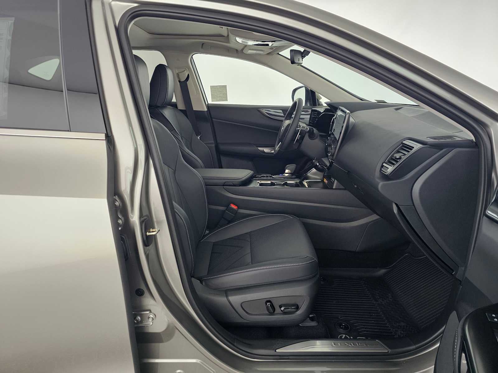 2026 Lexus NX 450h PREMIUM PLUS AWD