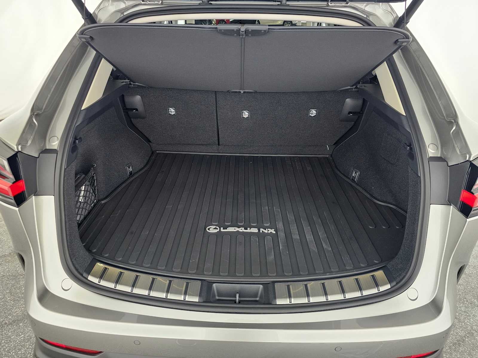 2026 Lexus NX 450h PREMIUM PLUS AWD