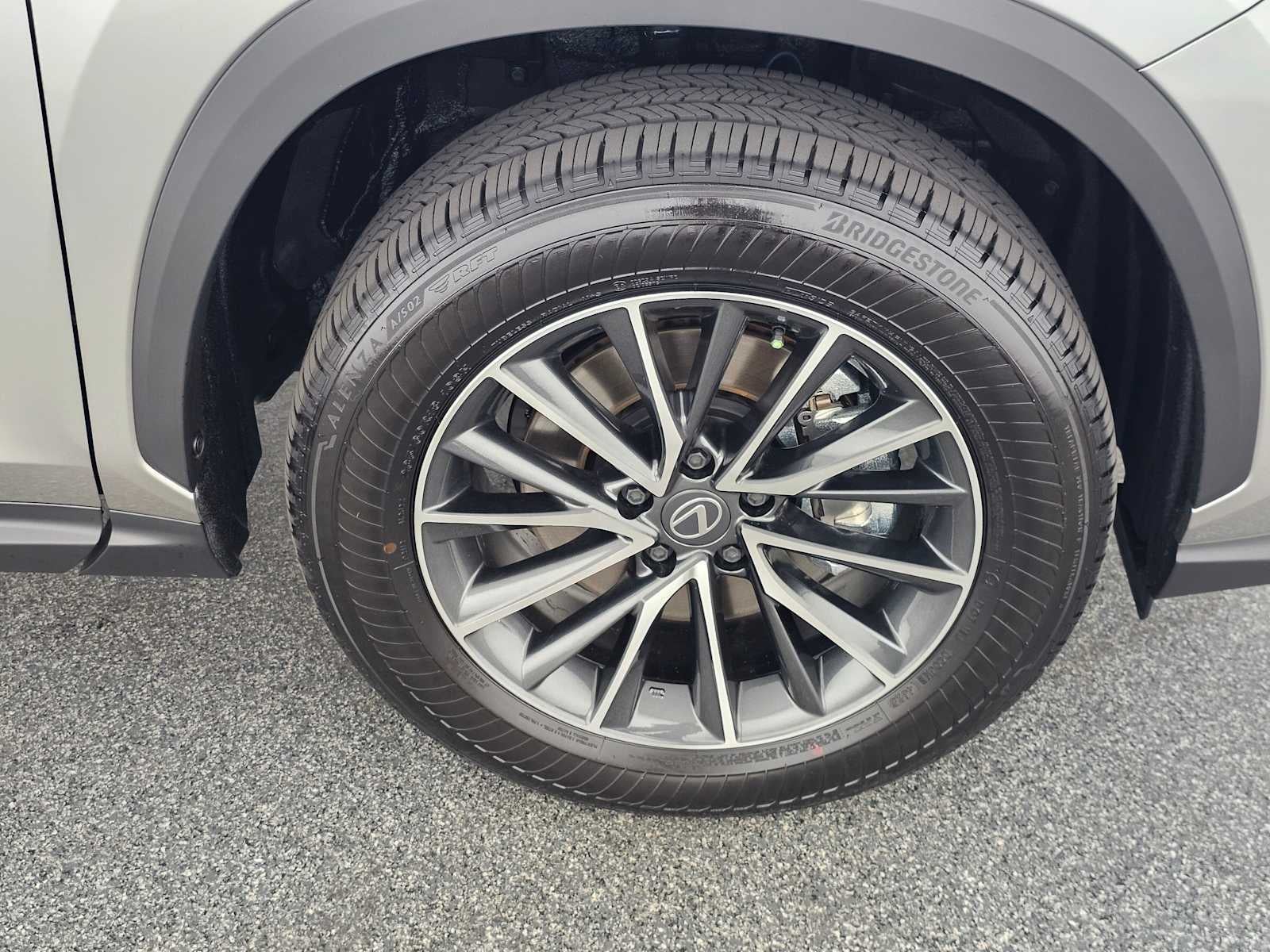 2026 Lexus NX 450h PREMIUM PLUS AWD