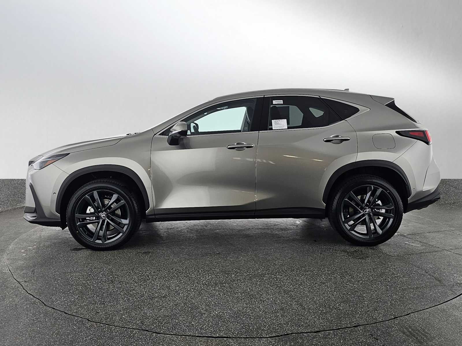 2026 Lexus NX 450h PLUS LUXURY AWD