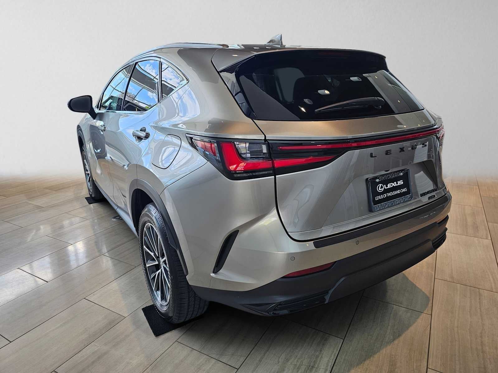 2026 Lexus NX 450h PREMIUM PLUS AWD
