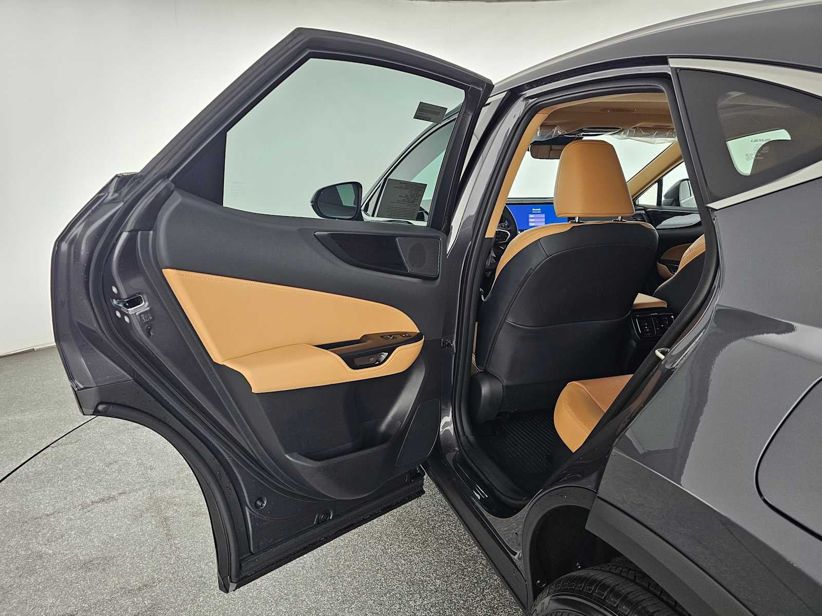 2026 Lexus NX 450h PREMIUM PLUS AWD
