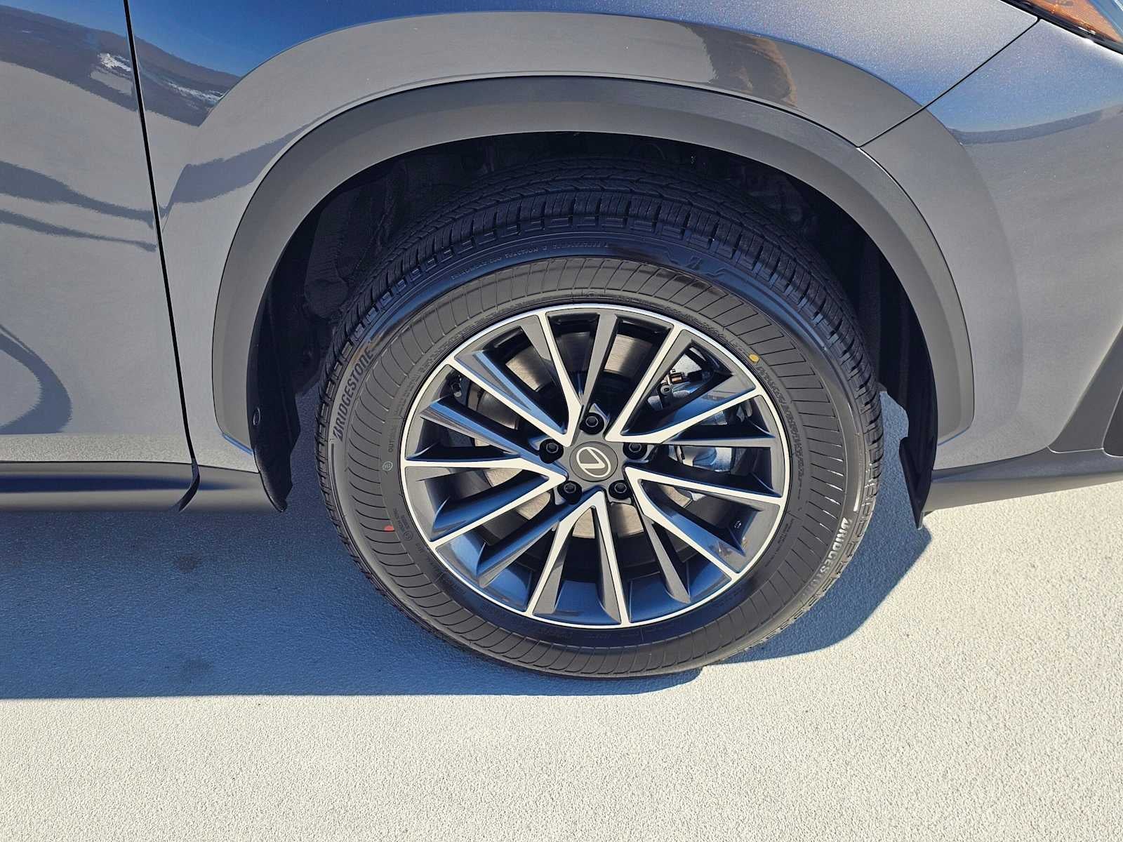 2026 Lexus NX 450h PREMIUM PLUS AWD