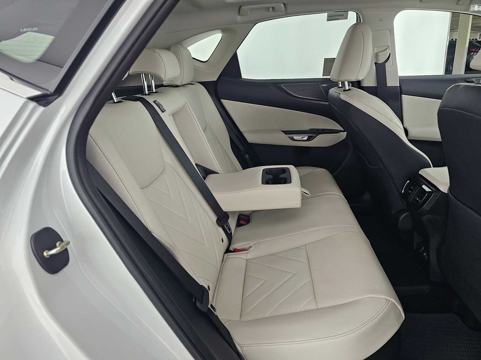 2026 Lexus NX 450h PLUS LUXURY AWD