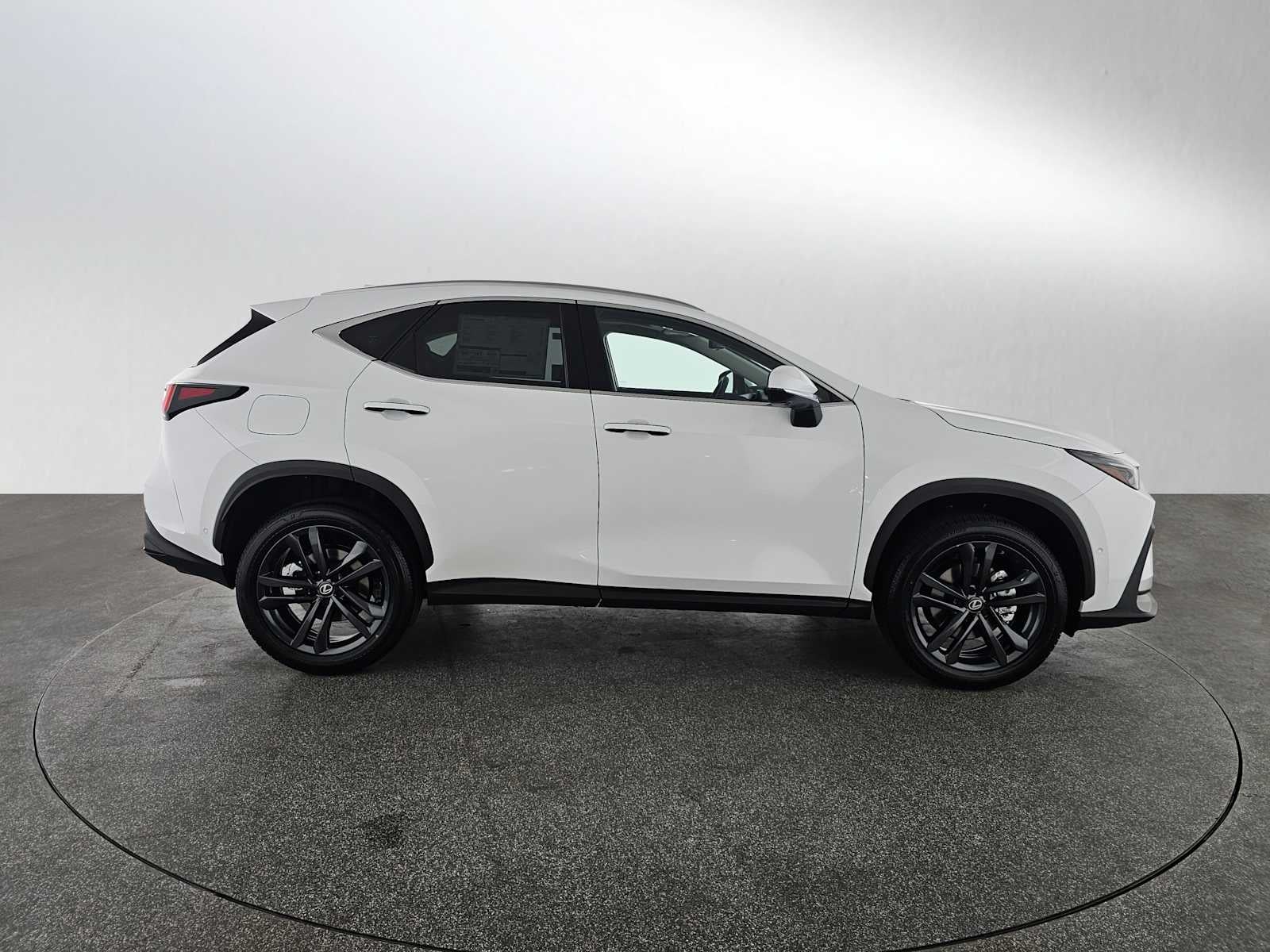 2026 Lexus NX 450h PLUS LUXURY AWD