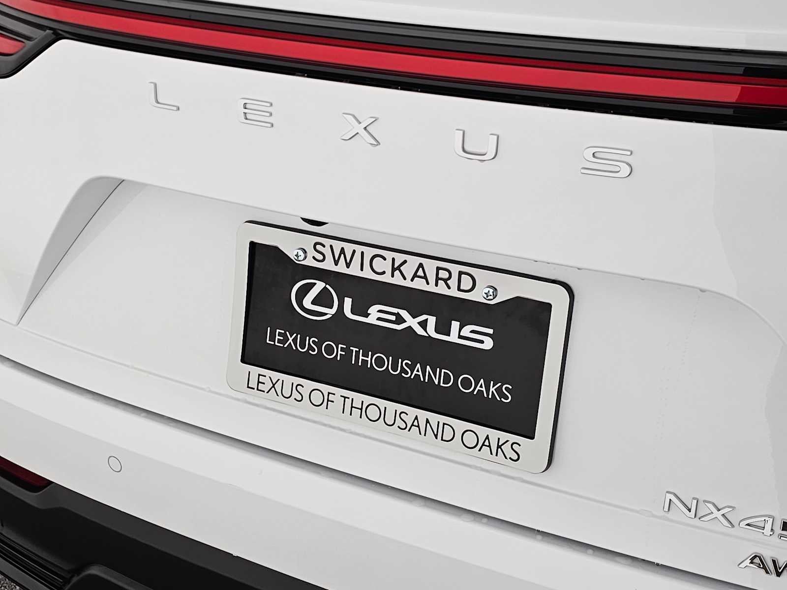 2026 Lexus NX 450h+ Premium